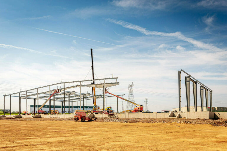 Erecting a steel building in a pier of a new construction project